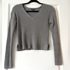 Wild Fable Gray Ribbed Long Sleeve V-neck Crop Sweater| Size Small